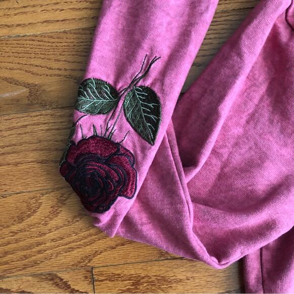 BLIND ROOSTER “Ideal Place”  Asian Red Rose Embroidered Sweatshirt Men’s M NWT - Picture 7 of 10